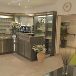 Desiree מלון סן בנדטו דל טרנטו