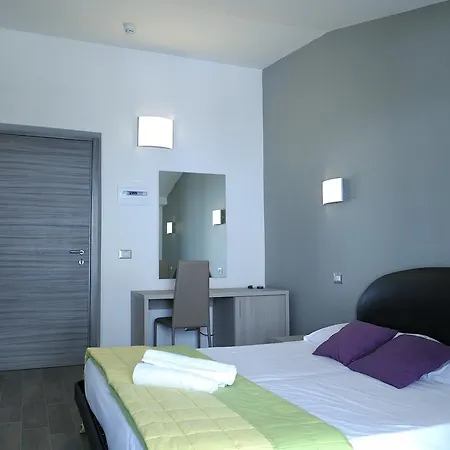 Desiree Hotel