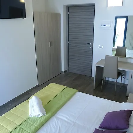 Desiree Hotel