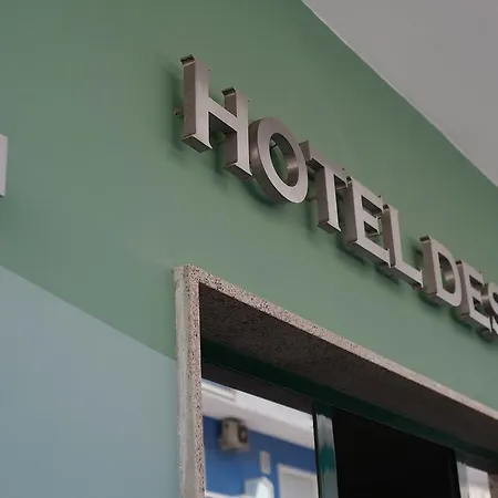 Desiree Hotel 2*