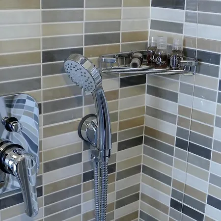 מלון Desiree סן בנדטו דל טרנטו